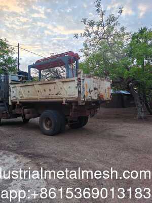 Cattle Fence Equipment Wire Mesh Making Machine Steel Wire Drawing Normal Type Hinge Joint Field Deer Fence Making Machine