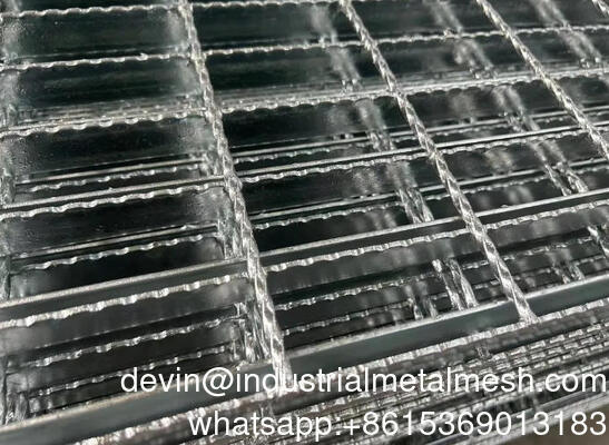 Q235/Q345 Material Square Design Galvanized Steel Drain Grating for Lot Trench