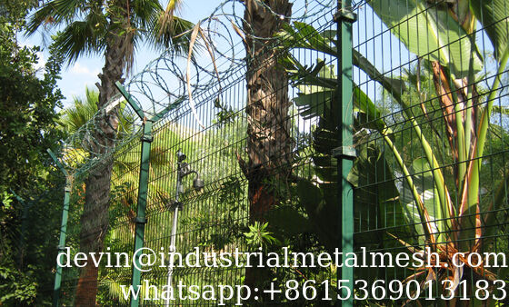 High-Quality Bto-22 Concertina Razor Barbed Wire Coil for Security Fencing in Nigeria Market