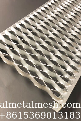 Factory Supply High Quality Hot Dipped Galvanized Stainless Catwalk Steel Grating/ Punched Decking/Grip Strut/Safety Grating