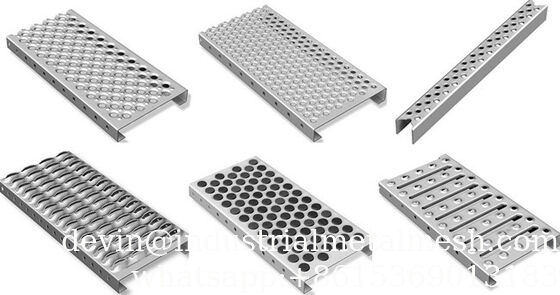 Flat Aluminum Crocodile Mouth Anti Slip Stair Treads Walkway Plank Sheet Panel Roof Diamond Grip Strut Safety Grating