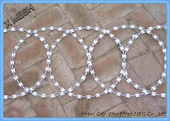 450mm Coil Diameter Bto-22 Galvanized Concertina Razor Barbed Wire for Prison