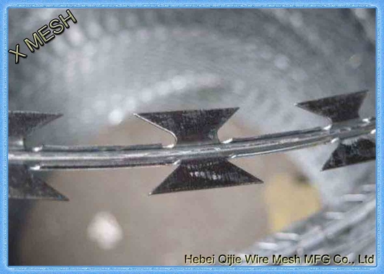 Hot Dipped Galvanized Bto-22 450, 600, Concertina Razor Barbed Wire