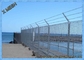 PVC-Coated Chain Link Fence in 1.8mm to 4.5mm Diameter