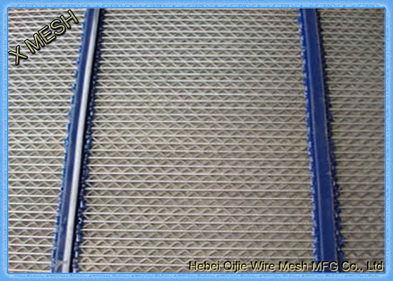 Self - Cleaning Screen Mesh For Wet And Moist Materials