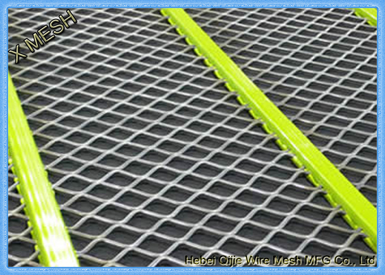 Self - Cleaning Screen Mesh For Wet And Moist Materials