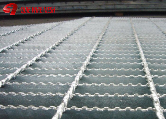 Metal Building Materials Steel Floor Grating Hot Dipped Galvanized For Walkway