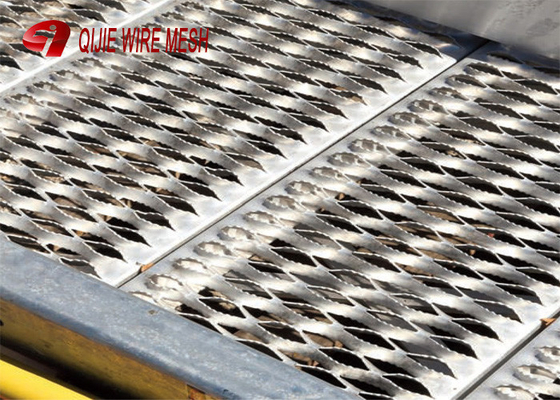 Heavy Duty Anti Slide Anti Slip Grating Steel Metal Safety Grating With Grip Strut