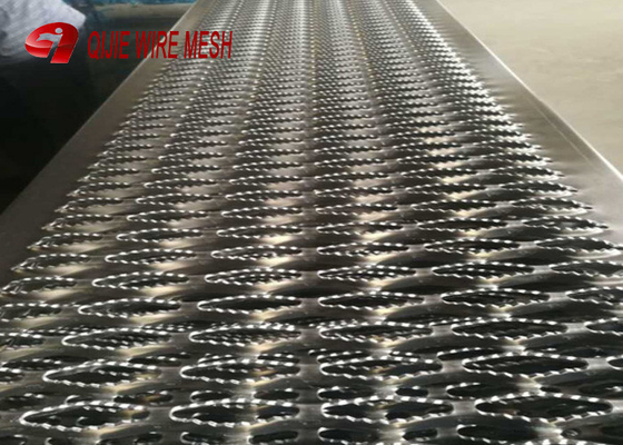 Hot Dipped Galvanized Plate Perforated Metal Mesh Safety Grating Walkway Anti - Rust