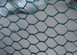 Green 20 Ga Metal Wire Mesh Decorative Hexagonal Wire Netting PVC Coated