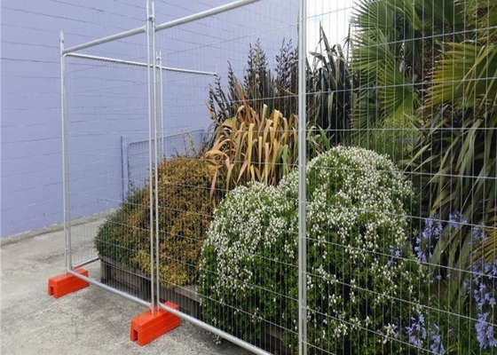 Australia Standard Galvanized Temporary Mesh Fence Movable With PVC Feet