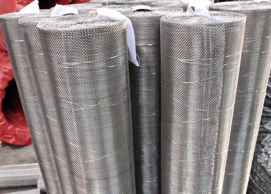 2m Width 10mesh 304 Stainless Steel Woven Wire Mesh 2.5mm Openning Selvage Edge