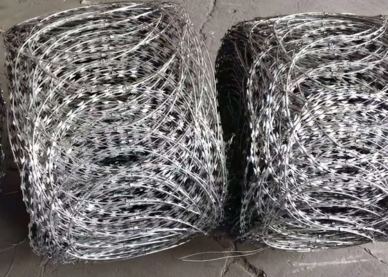 Hot Galvanized Flat Wrap Razor Wire Stainless Steel Bto22 For Farm