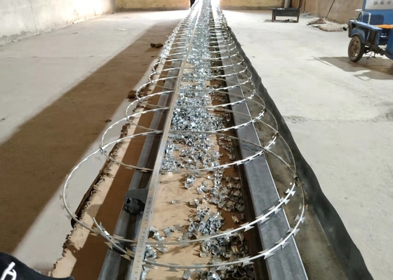 500mm Diameter Bto-30 Flat Wrap Razor Wire Barrier Form