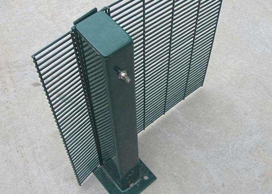 Military 358 Security Fencing Heat Treated Powder Coated