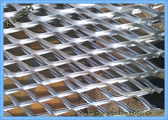 Diamond Hole Aluminum Flattened Expanded Sheet 1.2 X 2.4m Nature Surface