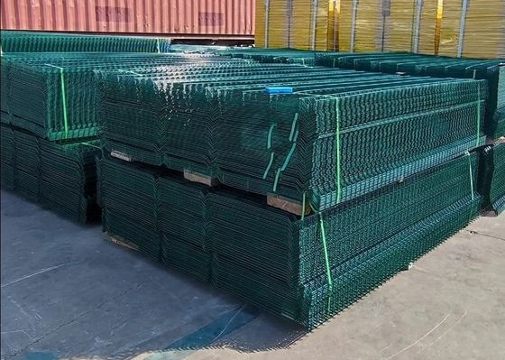 Galvanized 3D Panel Fence 3D Curved Steel Welded Fence Curved Wire Fence V Mesh Wire Fence Security Fence