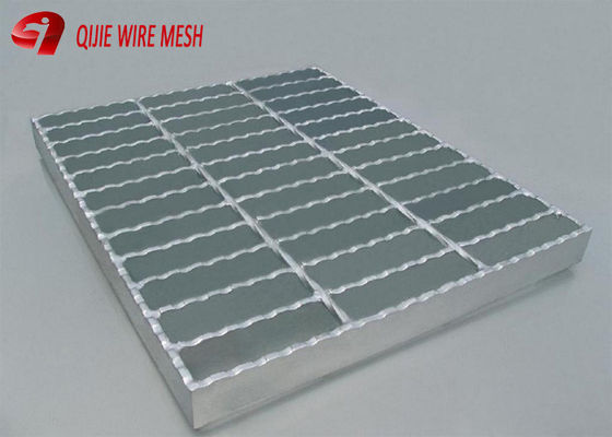 30X5mm Serrated Steel Grating Folding Campfire Grill Heavy Duty Stainless / Galvanized for Bar