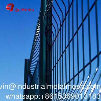 3D Curved Welded Wire Mesh Fence Outdoor 3D Fence Panels