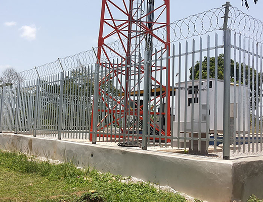 W Profile Hot Dipped Galvanized Palisade Fence 2400hx2300l For Cell Tower