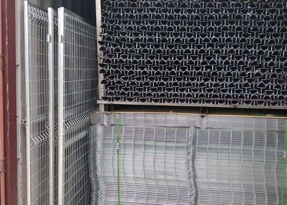 Steel Mesh Triangle Bending Fence / 3d Curved Welded Wire Mesh Panel Fence
